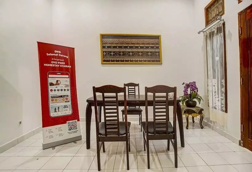 Hotelli Oyo 91055 Homestay Syariah