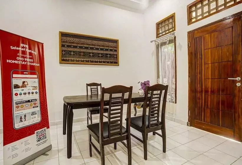 Hotelli Oyo 91055 Homestay Syariah