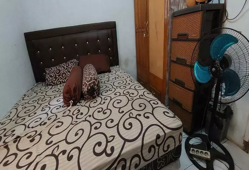 هتل Oyo 91255 Desa Wisata Embung Purworejo Syariah