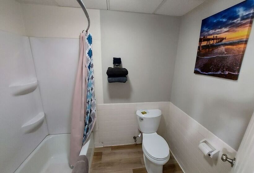 فندق على الطريق Country Inn Of Shelby