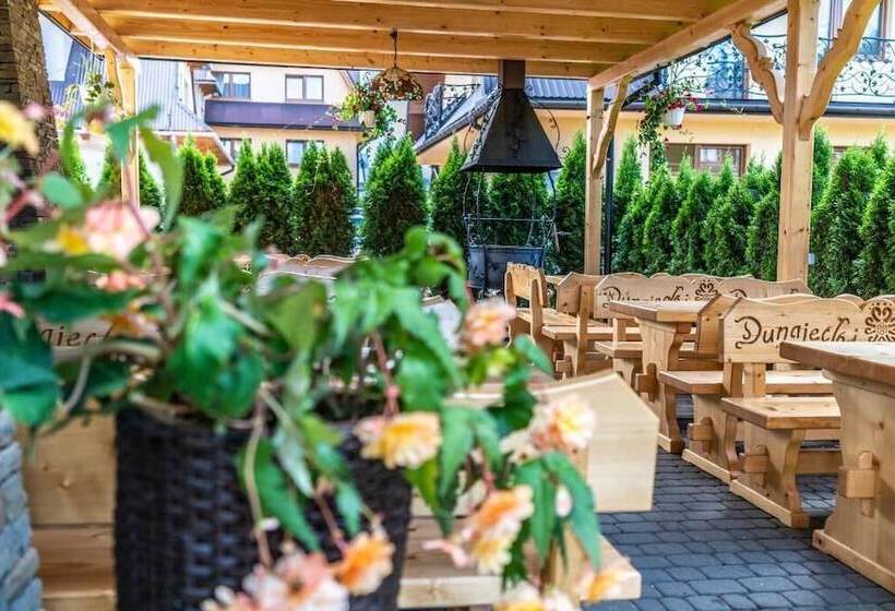 Pensione Dunajecki Dworek