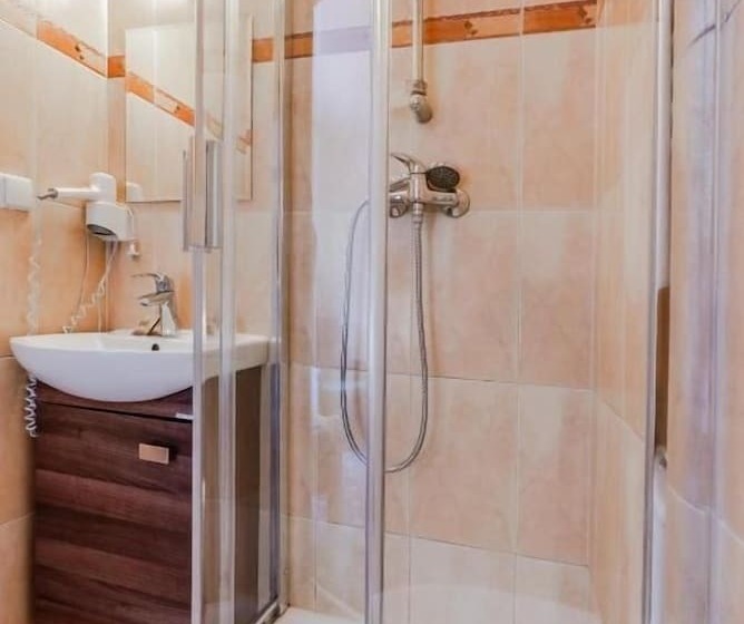 Pensione Dunajecki Dworek