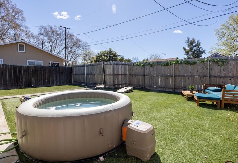 膳宿费 The Nest Apt A