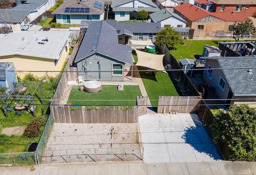 膳宿费 The Nest Apt A