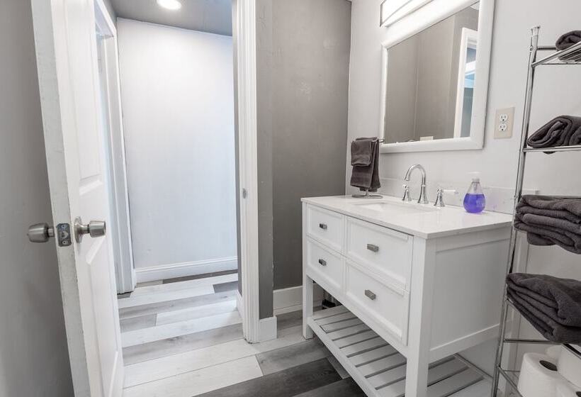 膳宿费 The Nest Apt A