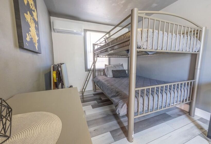 膳宿费 The Nest Apt A