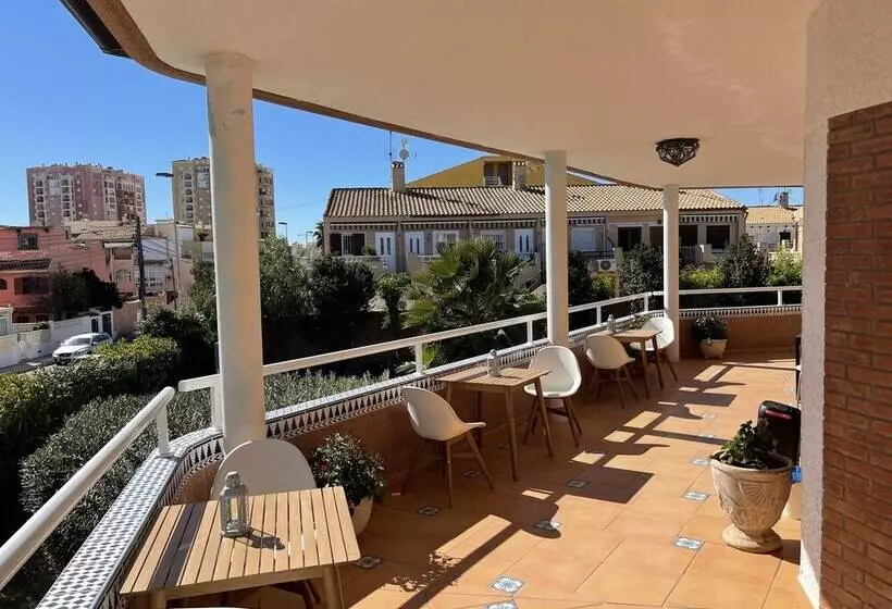 Aamiaismajoitus (B&B) Anna S Garden