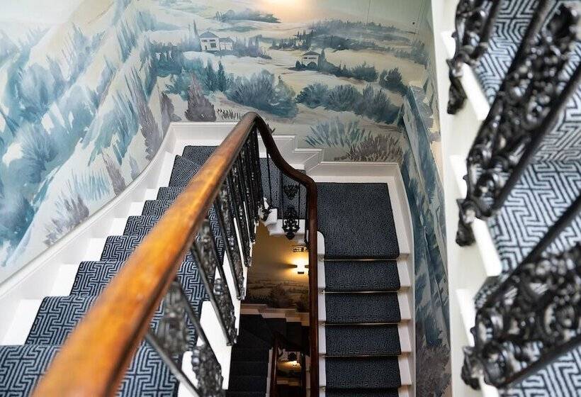 فندق فئة نجمة واحدة The Milsom