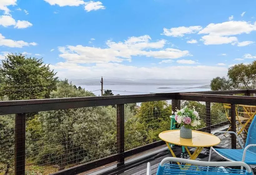 Hotelli Alps Lakeview Lodge