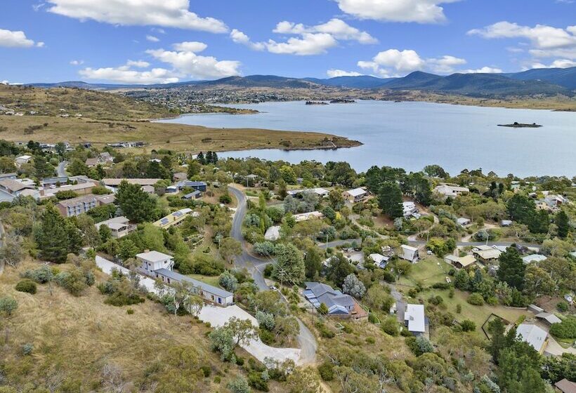 Hotel Alps Lakeview Lodge