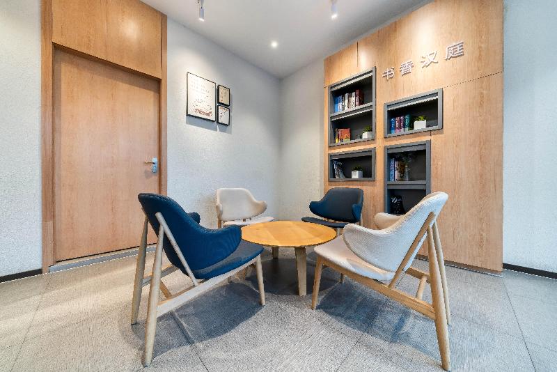 Hanting Hotel Tongxiang Zhenxing Road