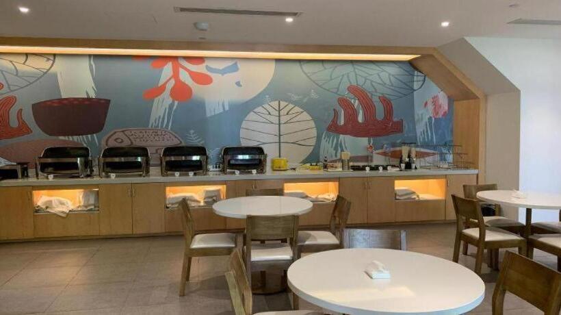 Hanting Hotel Tongxiang Zhenxing Road