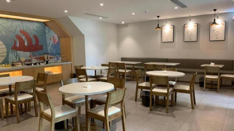 Hanting Hotel Tongxiang Zhenxing Road