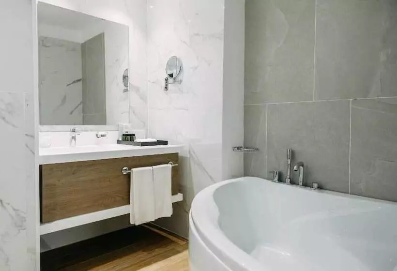 هتل Rixos Turkistan