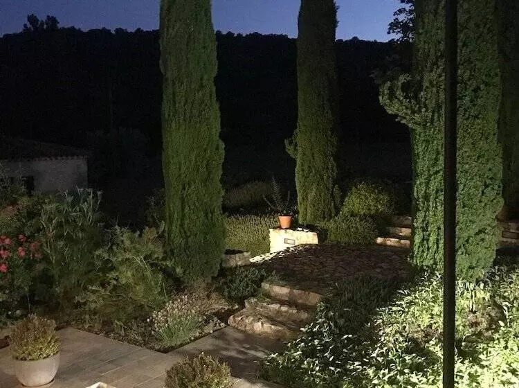 ペンション Sagnac 595