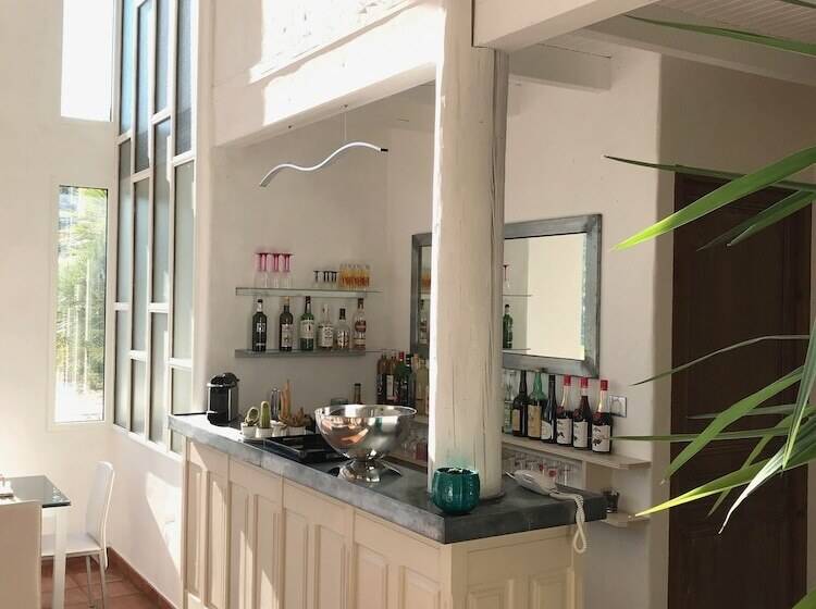 ペンション Sagnac 595