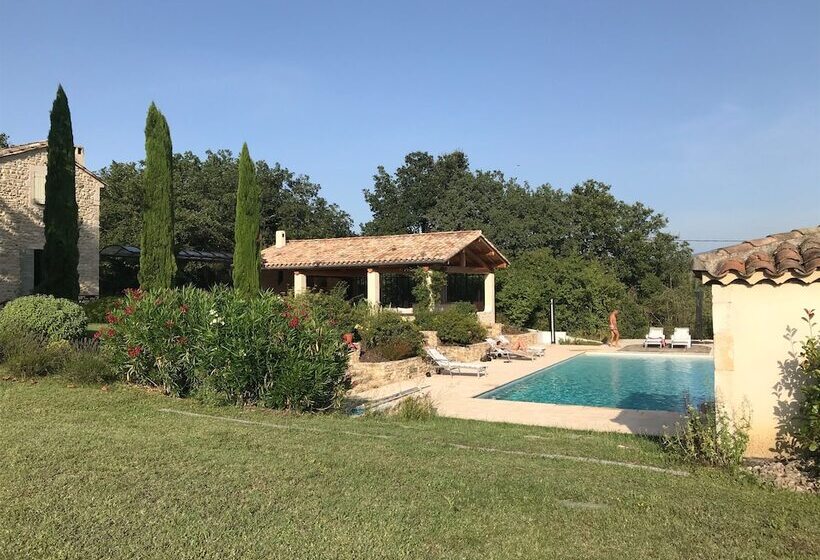 ペンション Sagnac 595