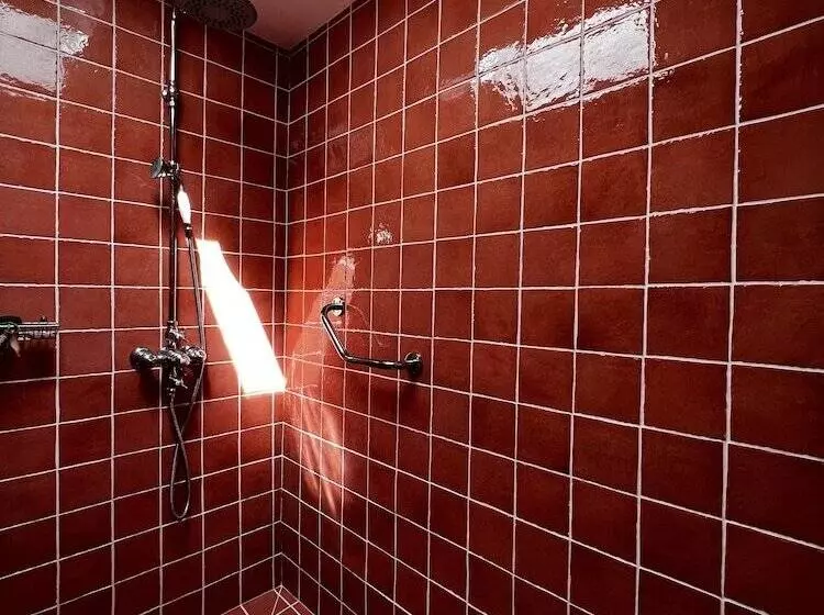 ペンション Sagnac 595