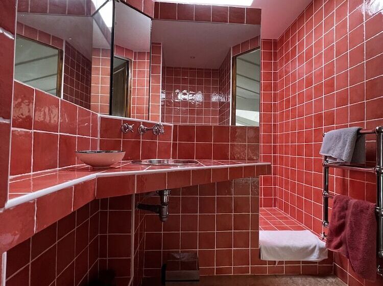 ペンション Sagnac 595