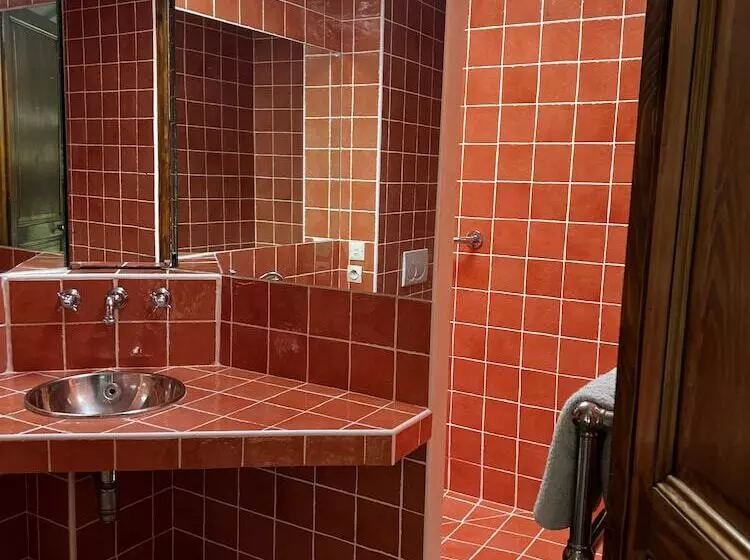 ペンション Sagnac 595