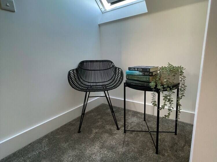 Резиденция 3 Double Bed Luxurious House Near Heathrow Airport