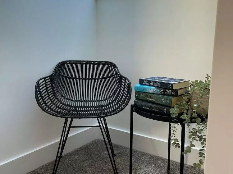 Residenssi 3 Double Bed Luxurious House Near Heathrow Airport