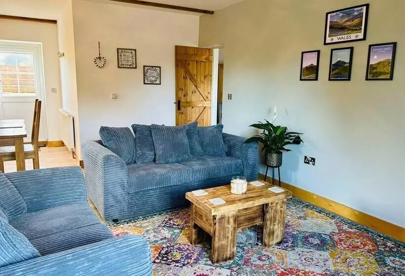 Residenssi The Old Stables   A Gem Surrounded By Mountains!