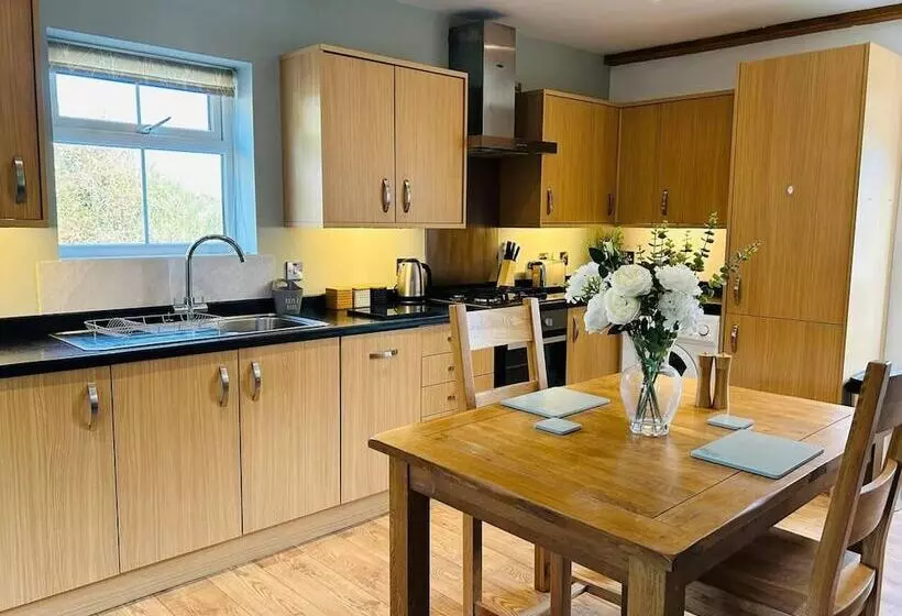 Residenssi The Old Stables   A Gem Surrounded By Mountains!