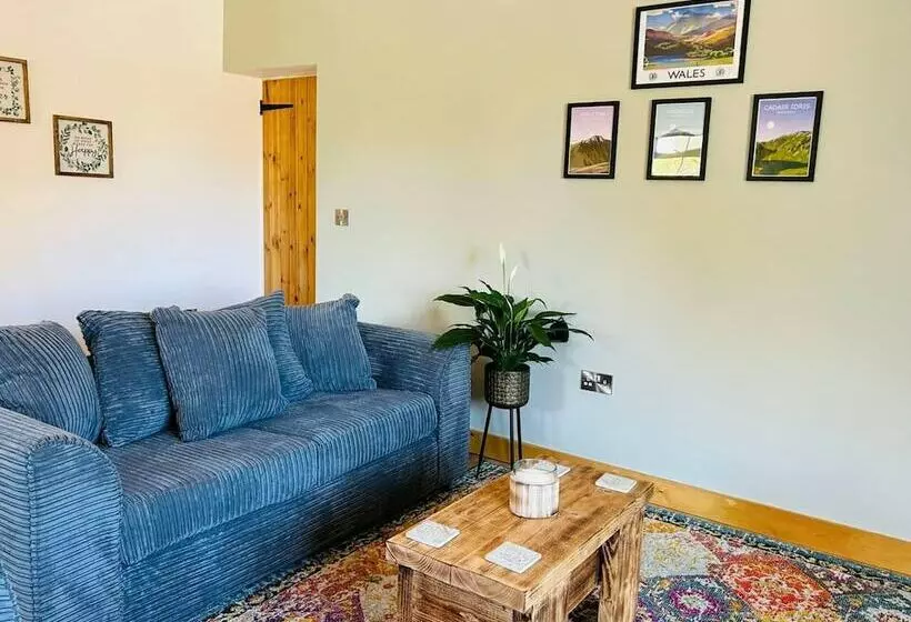 Residenssi The Old Stables   A Gem Surrounded By Mountains!