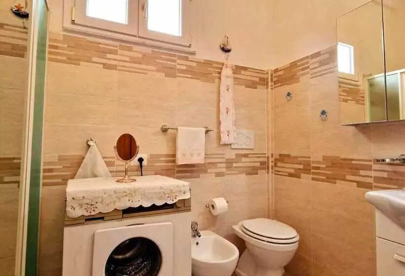 اقامتگاه Trekking Lovers Vacation Home With Town View
