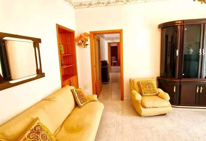 اقامتگاه Trekking Lovers Vacation Home With Town View