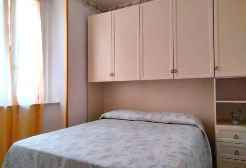 اقامتگاه Trekking Lovers Vacation Home With Town View