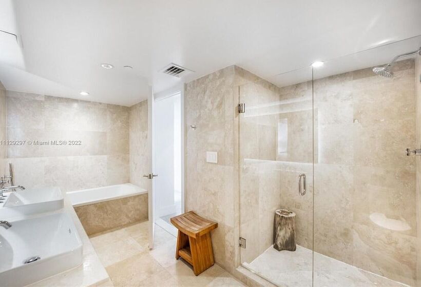 1 Homes South Beach Private Luxury Condos Ocean Front