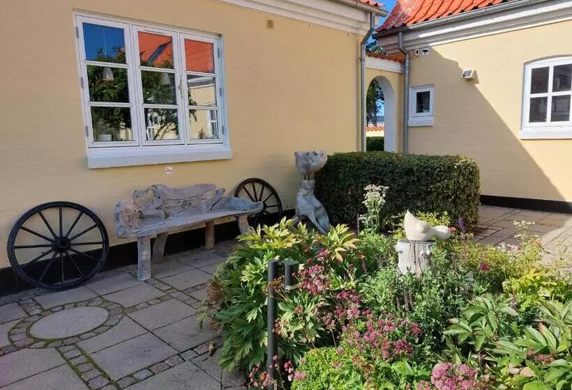 ベッドアンドブレックファースト Toftegården Guesthouse   Rooms