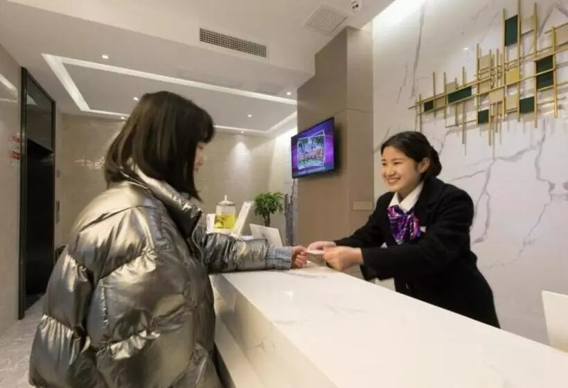 Greentree Alliance Hotel Chongqing Nanping Wanda Plaza