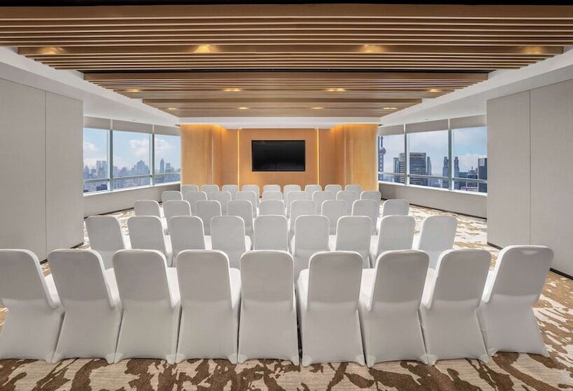 Otel Hilton Garden Inn Shanghai Lujiazui