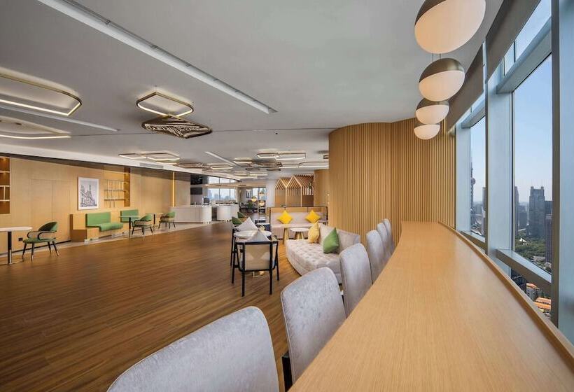 Otel Hilton Garden Inn Shanghai Lujiazui