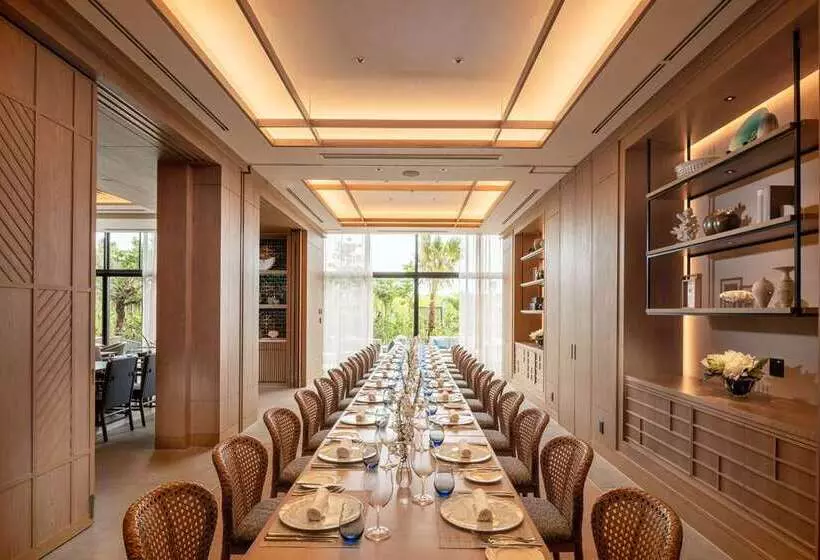 ホテル Hilton Okinawa Miyako Island Resort