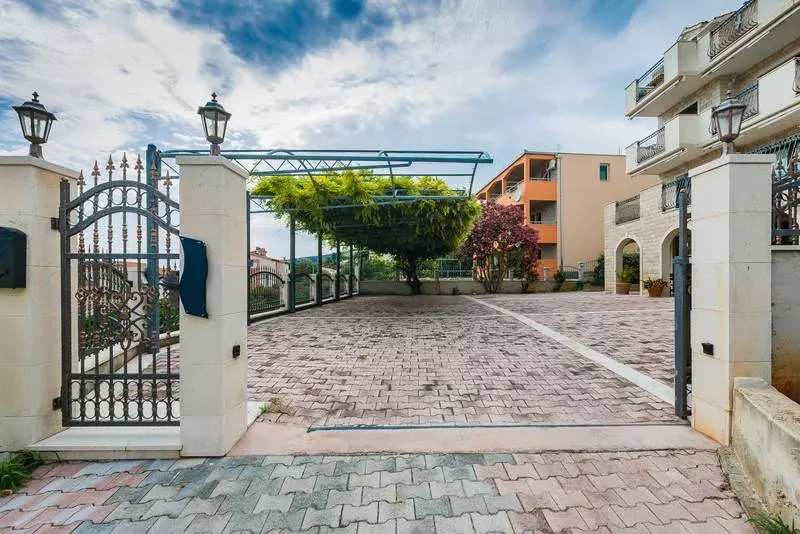 هتل Villa La Zeta
