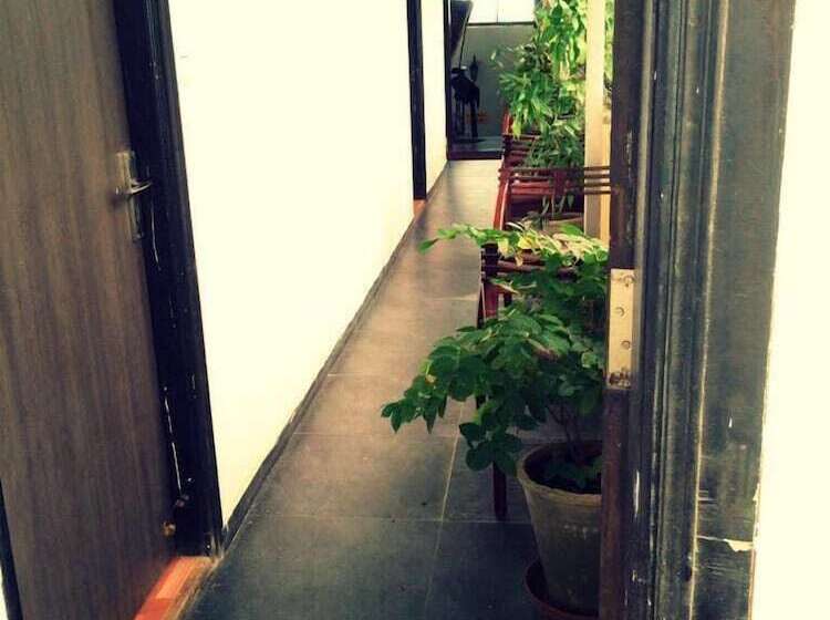 ホテル Vishalas The Raj Kesar Regency