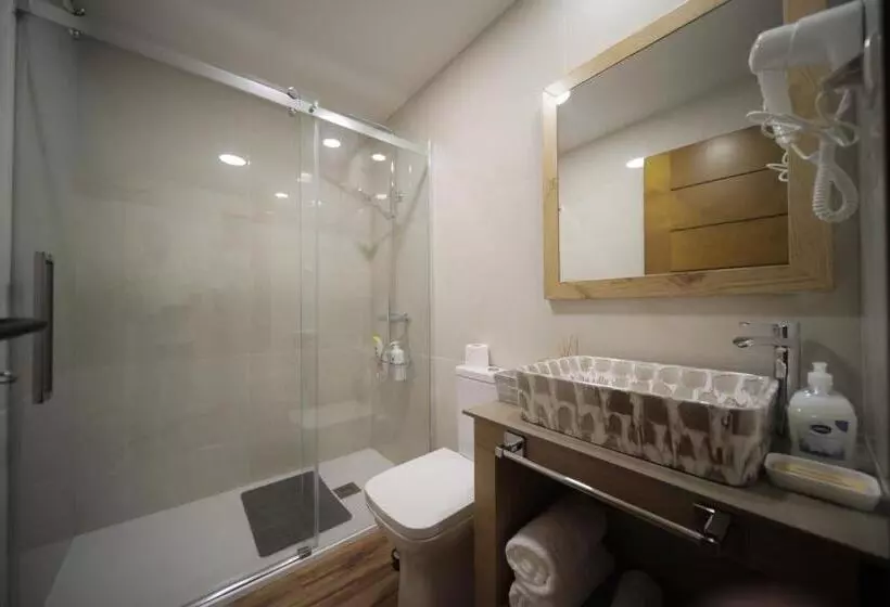 Retkeilymaja Casa Da Fonte   Gerês