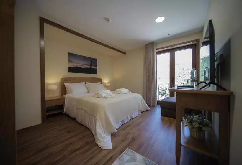 Retkeilymaja Casa Da Fonte   Gerês