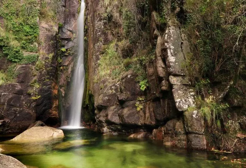 Retkeilymaja Casa Da Fonte   Gerês