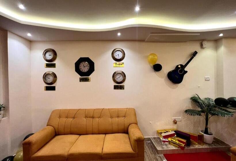 مبيت وإفطار East Park Electronic City