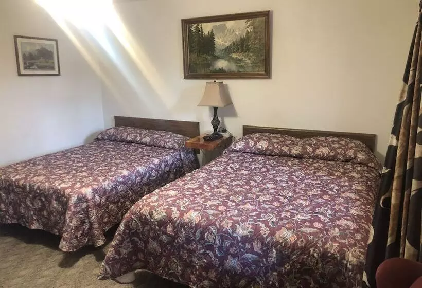 Black Hills Motel At Quail S Crossing