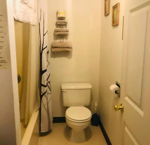 Black Hills Motel At Quail S Crossing