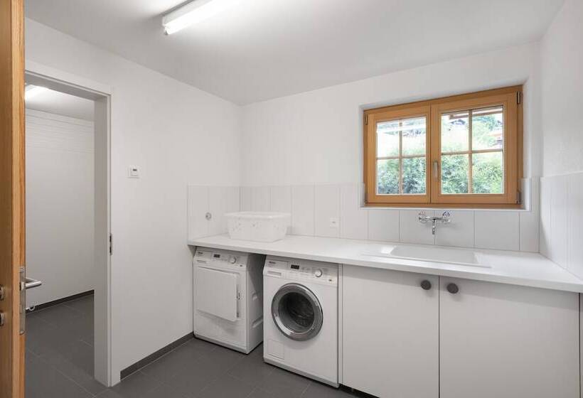 Chalet Alia And Apartments Grindelwald By Swiss Hotel Apartments