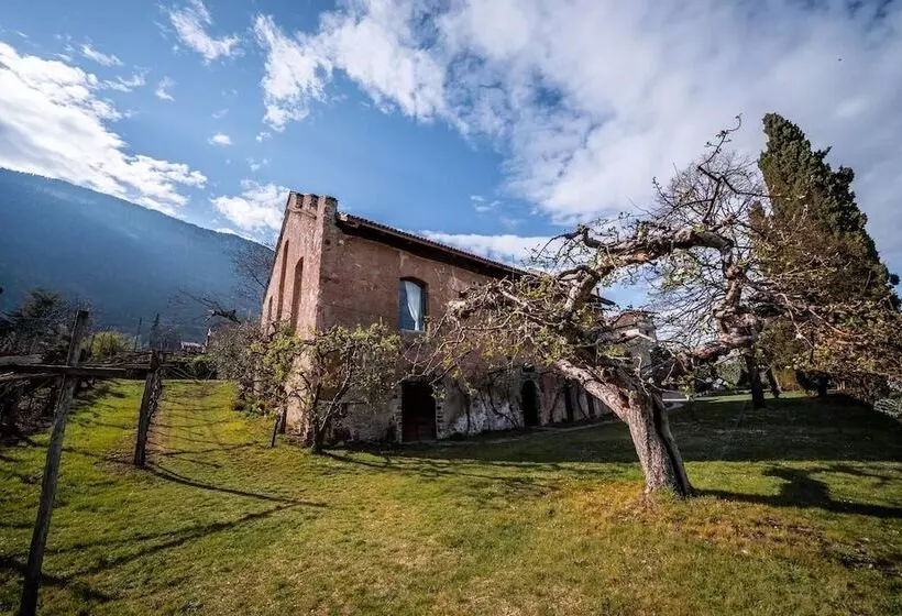 Hotelli Ansitz Zinnenberg