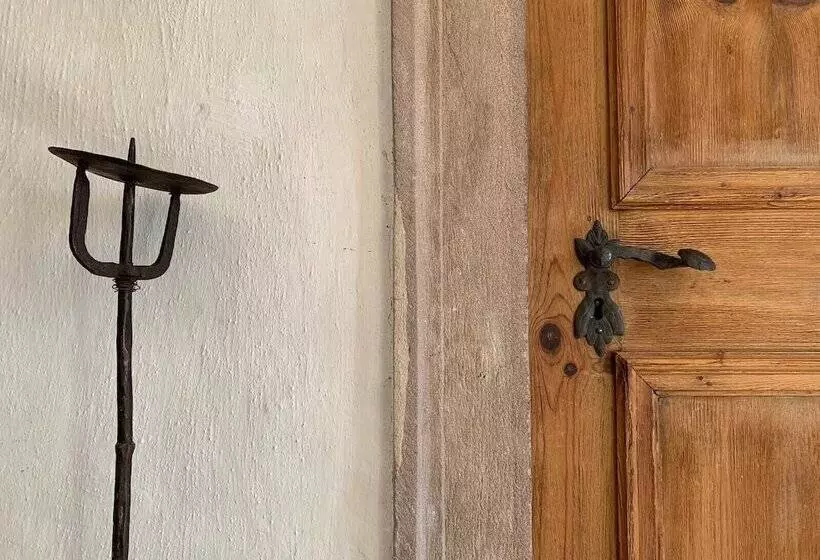 Hotelli Ansitz Zinnenberg