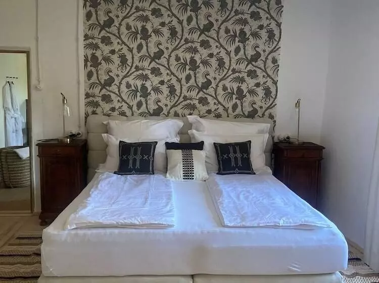 Hotelli Ansitz Zinnenberg